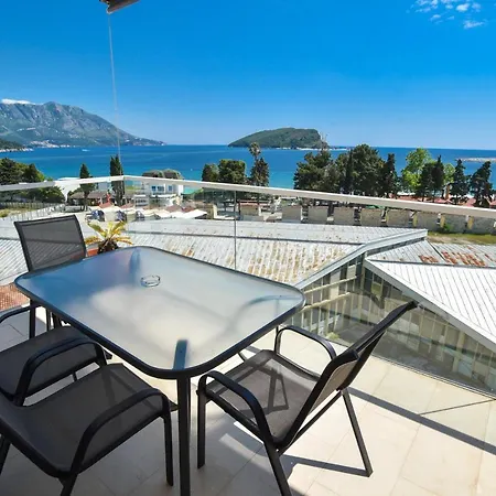 Apartament Menuet Budva