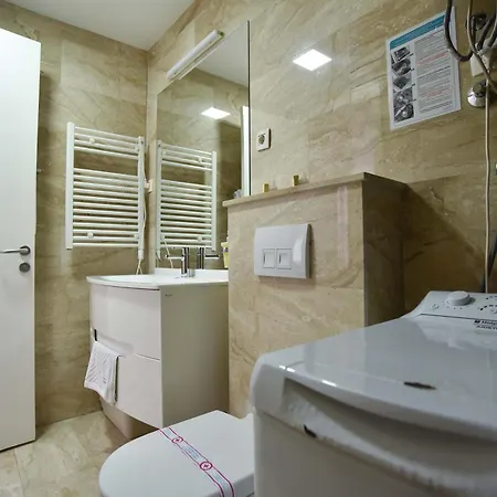 Apartamento Menuet Budva