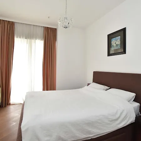 Menuet Apartamento Budva